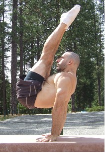 Eddie Baran Gymnastic Abs